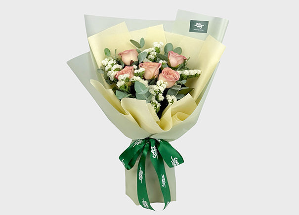 Cappuccino Cream Mixed Flower Bouquet