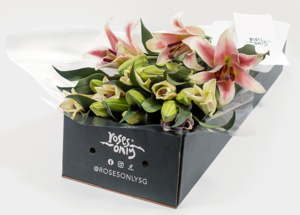 Pink Lilies Gift Box (ROA33)