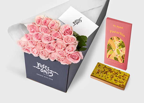 Light Pink Roses with Mr Bucket Pistachio Chocolate Bar (ROA324)