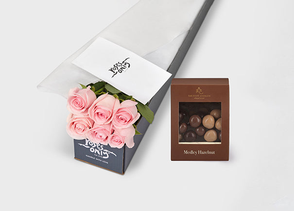 Light Pink Roses with Laurent Bernard Medley Hazelnut (ROA328)