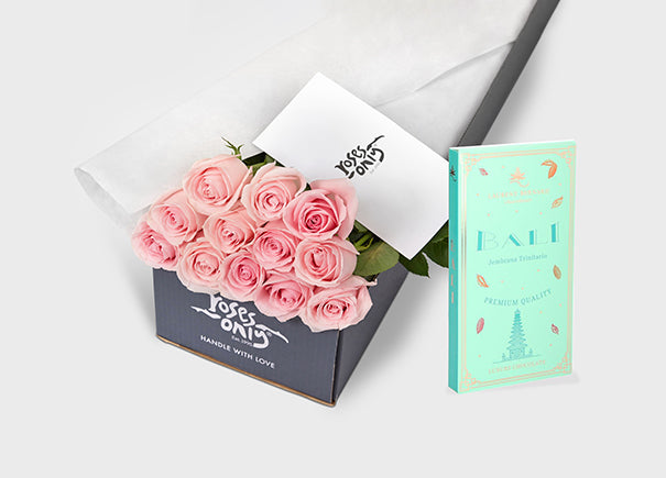 Light Pink Roses with Laurent Bernard 70% Dark Chocolate Origin Bar (ROA330)