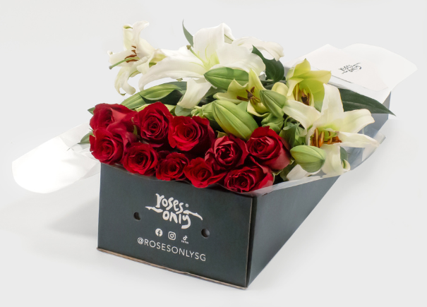 Red Roses With White Lilies Gift Box (ROA69)