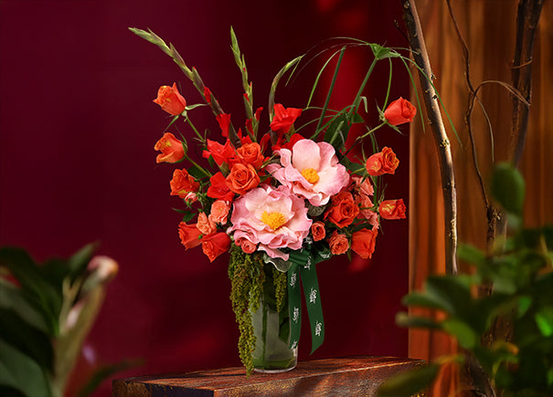 Fortune in Bloom Vase Arrangement (ROACTJ04)