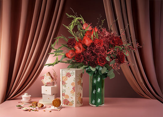 Autumn Blooms Arrangement x Shangri-La Assorted Baked Mooncake 4pcs Gift Set (ROAMAJ12)