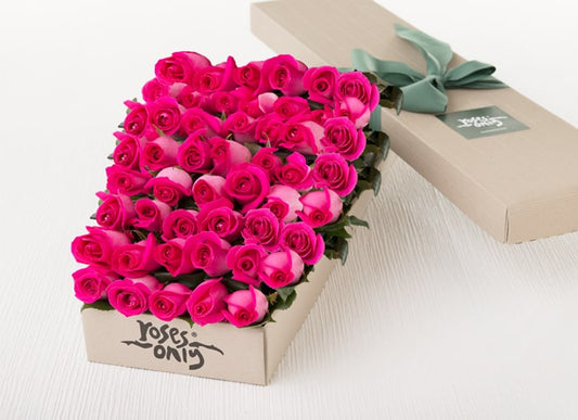 Bright Pink Roses Gift Box 49