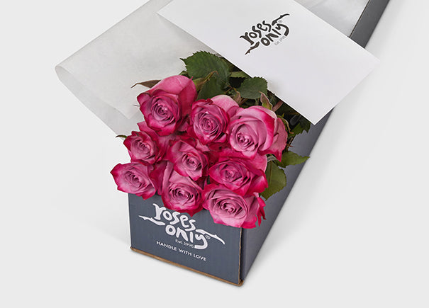 Mauve Two-Toned Roses Gift Box 9 (ROA05-009)