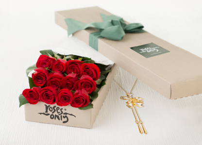 RISIS Vanda Wee Kim Lian Orchid Slider & Red Roses Gift Box 12 (ROA104-012)