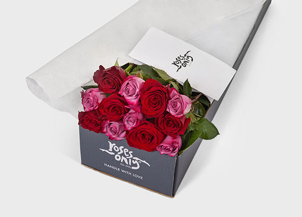 Mixed Mauve Purple And Red Roses Gift Box (ROA130)