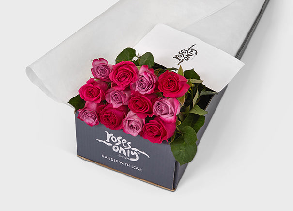 Mixed Mauve Purple And Bright Pink Roses Gift Box (ROA138)