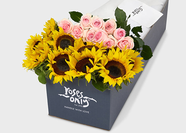 Light Pink Roses With Sunflowers Gift Box (ROA64)