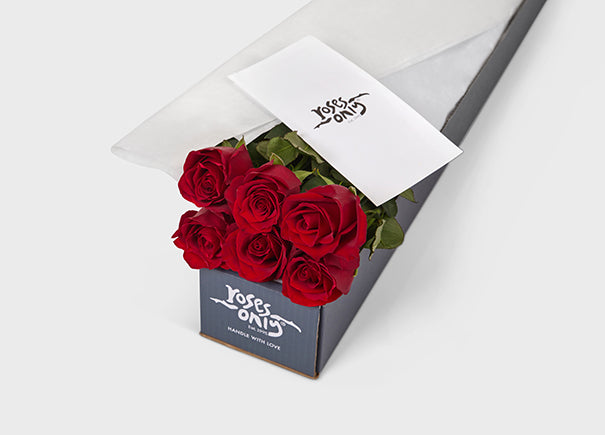 Red Roses Gift Box 6 (ROA01-006)